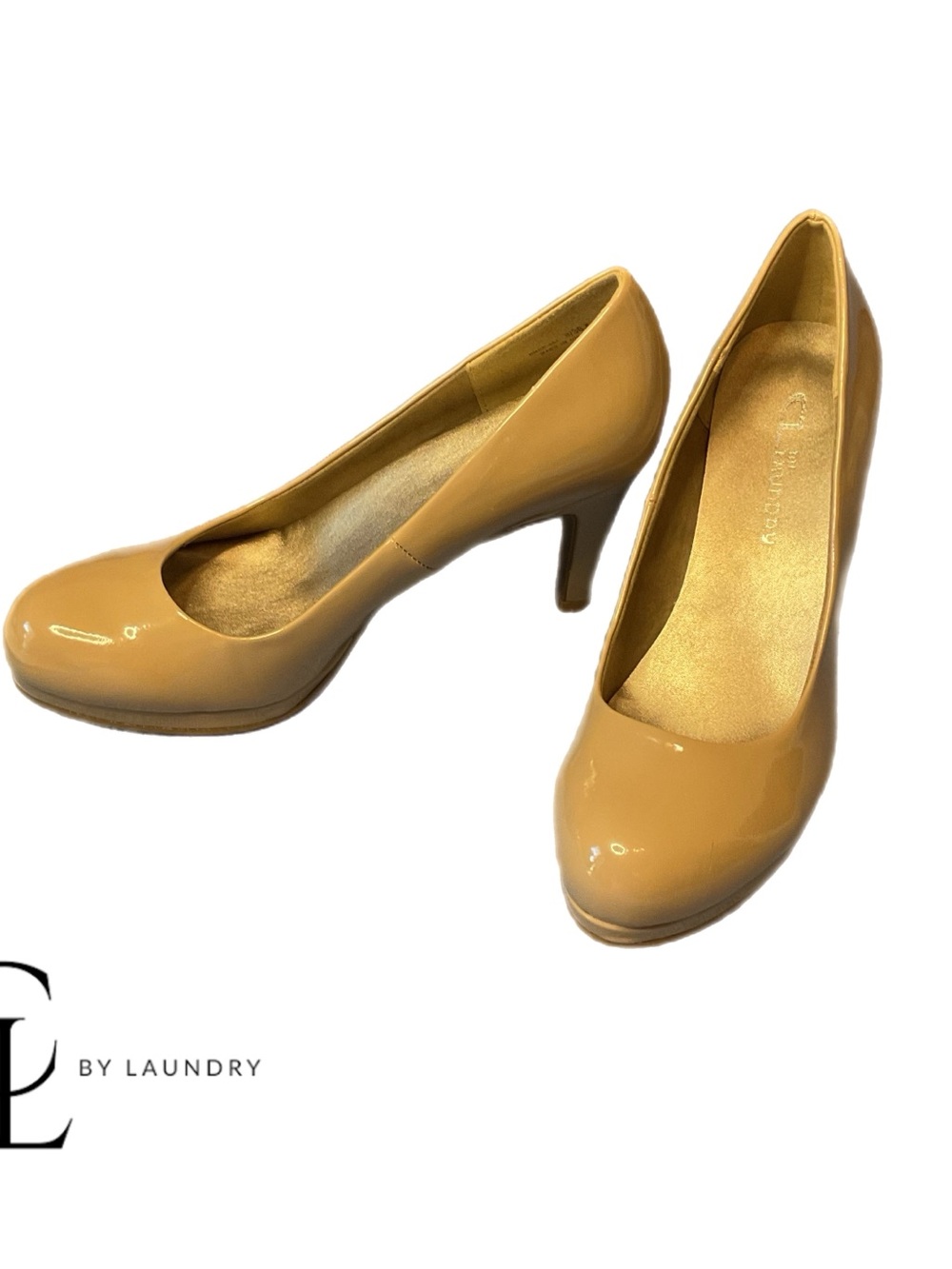 CL by LAUNDRY 8 Milan Nude Patent Leather Heels Classic Round Toe EUC